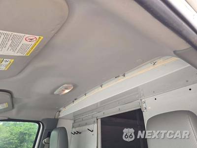 2014 Ford Super Duty E-350 Cutaway - zdjęcie 11 z 26 - miniatura