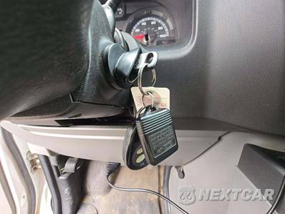 2014 Ford Super Duty E-350 Cutaway - zdjęcie 8 z 26 - miniatura