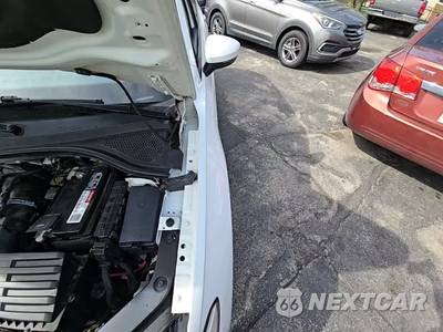 2019 Volkswagen Tiguan S - zdjęcie 31 z 32 - miniatura