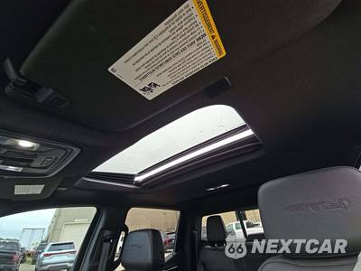 2024 GMC Sierra 1500 AT4 Crew Cab Short Bed - zdjęcie 8 z 17 - miniatura