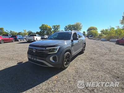 2024 Volkswagen Atlas 2.0T Peak Edition SE w/Technology