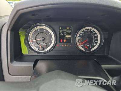 2018 Ram 1500 Express Extended Cab Medium Bed - zdjęcie 6 z 19 - miniatura