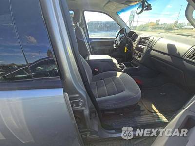 2004 Ford Explorer XLT Sport - zdjęcie 18 z 20 - miniatura