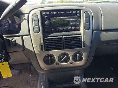 2004 Ford Explorer XLT Sport - zdjęcie 10 z 20 - miniatura