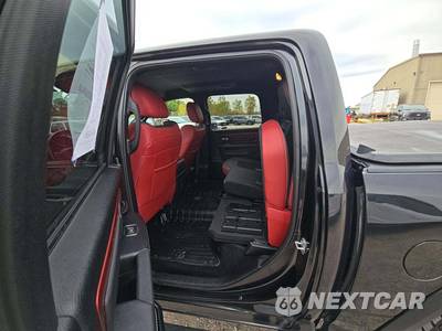 2016 Ram 1500 Rebel Crew Cab Short Bed - zdjęcie 10 z 19 - miniatura