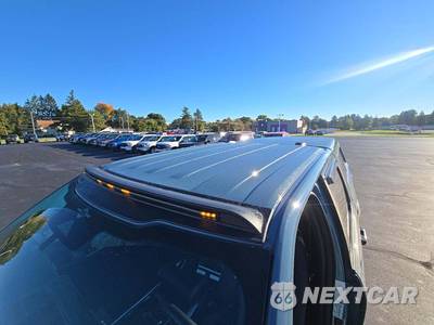 2023 Ford F-150 XLT Crew Cab Short Bed - zdjęcie 9 z 17 - miniatura