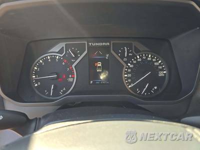 2022 Toyota Tundra SR5 Crew Cab Short Bed - zdjęcie 6 z 18 - miniatura