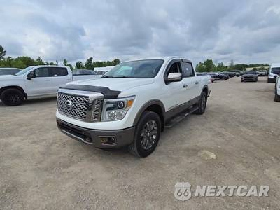 2018 Nissan TITAN Platinum Reserve Crew Cab Short Bed