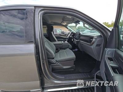 2025 Ford F-150 XLT Crew Cab Short Bed - zdjęcie 15 z 17 - miniatura