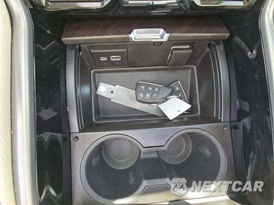 2021 GMC Yukon Denali XL - zdjęcie 5 z 18 - miniatura