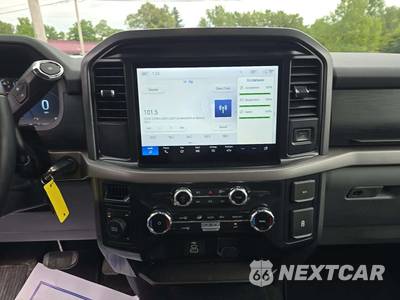 2025 Ford F-150 XLT Crew Cab Short Bed - zdjęcie 10 z 20 - miniatura