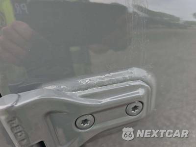 2021 Jeep Wrangler Unlimited Sahara - zdjęcie 20 z 22 - miniatura