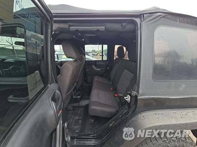 2012 Jeep Wrangler Unlimited Sport - zdjęcie 13 z 24 - miniatura