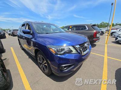 2017 Nissan Pathfinder Platinum - zdjęcie 4 z 22 - miniatura