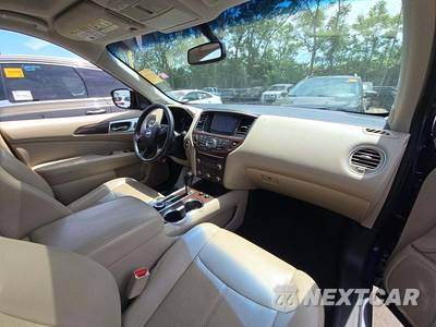 2017 Nissan Pathfinder Platinum - zdjęcie 20 z 22 - miniatura