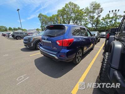 2017 Nissan Pathfinder Platinum - zdjęcie 3 z 22 - miniatura