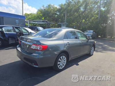 2013 Toyota Corolla LE - zdjęcie 3 z 25 - miniatura