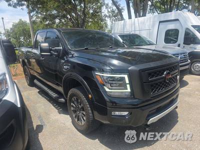 2021 Nissan TITAN XD PRO-4X Crew Cab Medium Bed - zdjęcie 4 z 23 - miniatura