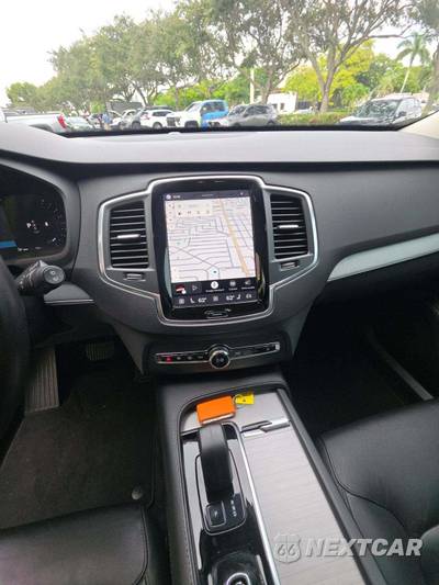 2023 Volvo XC90 B5 Core 7-Passenger - zdjęcie 10 z 22 - miniatura