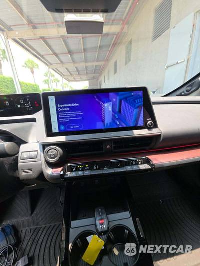 2024 Toyota Prius Prime XSE Premium - zdjęcie 10 z 20 - miniatura