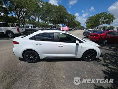 2024 Toyota Corolla SE Sedan - zdjęcie 4 z 20 - miniatura