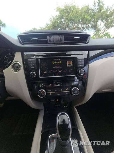 2020 Nissan Rogue Sport SV - zdjęcie 10 z 20 - miniatura