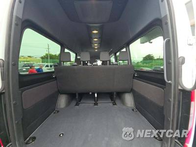 2026 Mercedes-Benz Sprinter 2500 Passenger Van High Roof 170.0" WB - zdjęcie 14 z 20 - miniatura