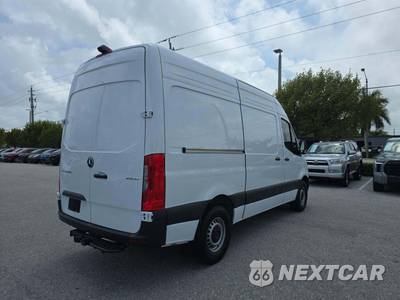 2025 Mercedes-Benz Sprinter 2500 Cargo Van Standard Roof 144.0" WB - zdjęcie 3 z 18 - miniatura