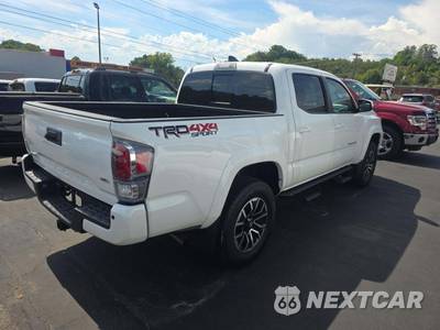 2023 Toyota Tacoma TRD Sport Crew Cab Medium Bed - zdjęcie 3 z 20 - miniatura