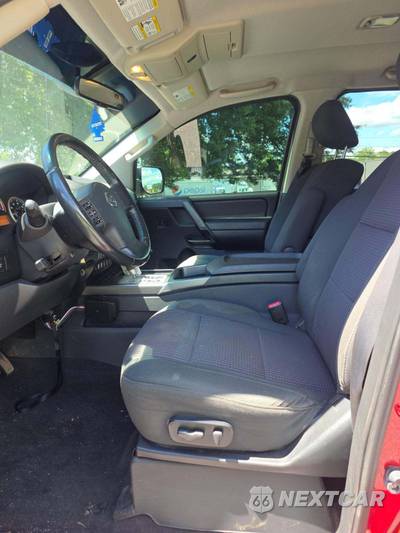 2012 Nissan TITAN SV Crew Cab Short Bed - zdjęcie 6 z 30 - miniatura