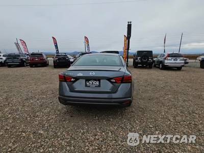 2022 Nissan Altima S - zdjęcie 4 z 30 - miniatura