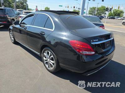 2016 Mercedes-Benz C 300 4MATIC - zdjęcie 2 z 25 - miniatura