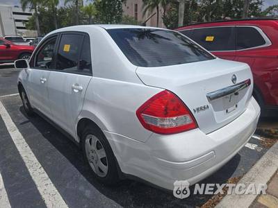 2011 Nissan Versa 1.8 S Sedan - zdjęcie 2 z 28 - miniatura