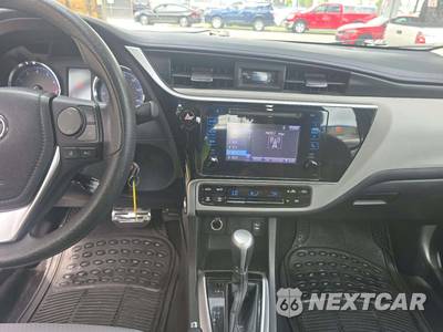 2018 Toyota Corolla LE Sedan - zdjęcie 7 z 27 - miniatura