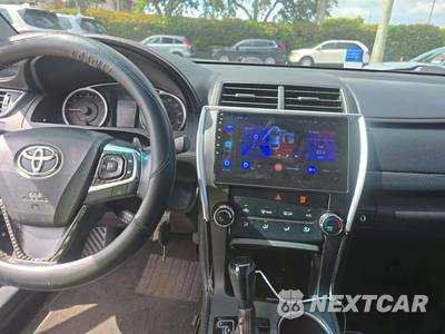2015 Toyota Camry SE - zdjęcie 7 z 34 - miniatura