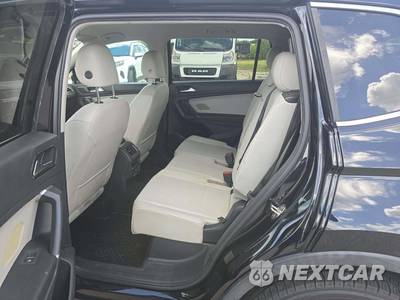 2018 Volkswagen Tiguan SE - zdjęcie 10 z 35 - miniatura
