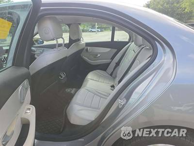 2015 Mercedes-Benz C 300 4MATIC Sedan - zdjęcie 10 z 28 - miniatura