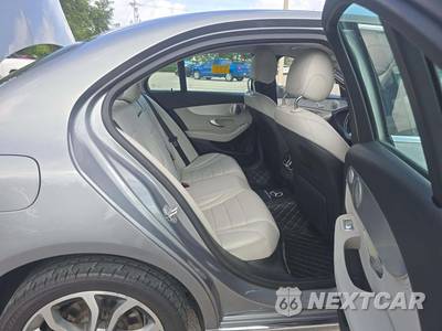 2015 Mercedes-Benz C 300 4MATIC Sedan - zdjęcie 13 z 28 - miniatura