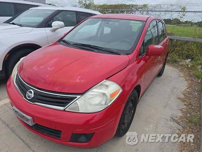 2011 Nissan Versa 1.8 S Hatchback - zdjęcie 1 z 25 - miniatura