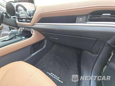 2026 Toyota Grand Highlander Platinum - zdjęcie 20 z 22 - miniatura
