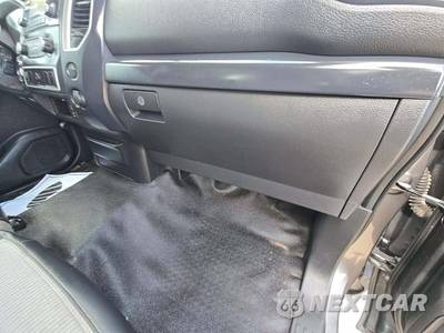 2017 Nissan TITAN S Regular Cab Long Bed - zdjęcie 17 z 18 - miniatura