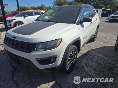 2020 Jeep Compass Trailhawk - zdjęcie 1 z 22 - miniatura
