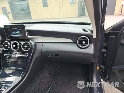 2016 Mercedes-Benz C 300 4MATIC - zdjęcie 18 z 20 - miniatura