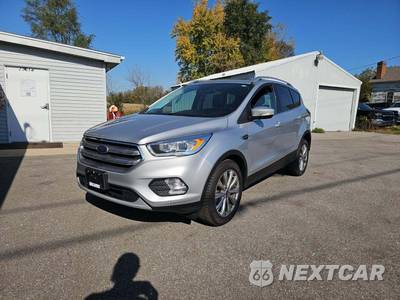 2017 Ford Escape Titanium - zdjęcie 1 z 22 - miniatura