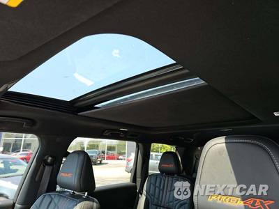 2025 Nissan Armada PRO-4X - zdjęcie 11 z 21 - miniatura