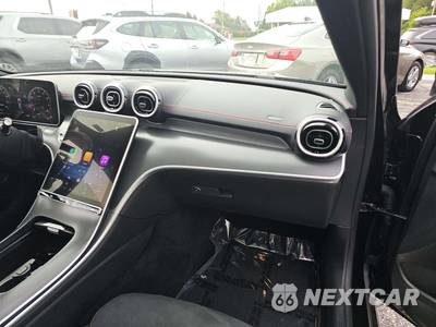 2025 Mercedes-Benz AMG C 43 4MATIC - zdjęcie 19 z 21 - miniatura