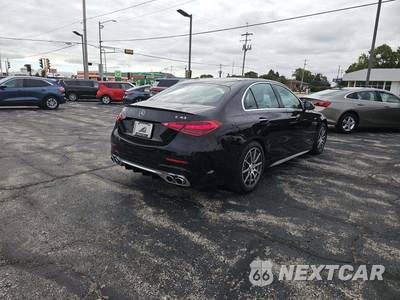 2025 Mercedes-Benz AMG C 43 4MATIC - zdjęcie 3 z 21 - miniatura