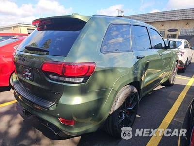 2020 Jeep Grand Cherokee SRT - zdjęcie 3 z 21 - miniatura
