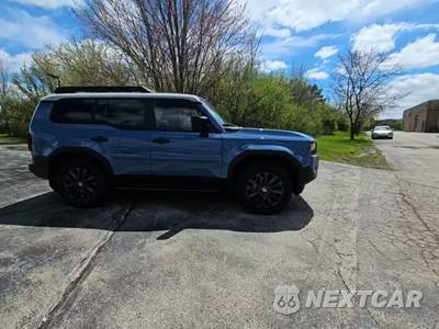 2025 Toyota Land Cruiser - zdjęcie 5 z 22 - miniatura