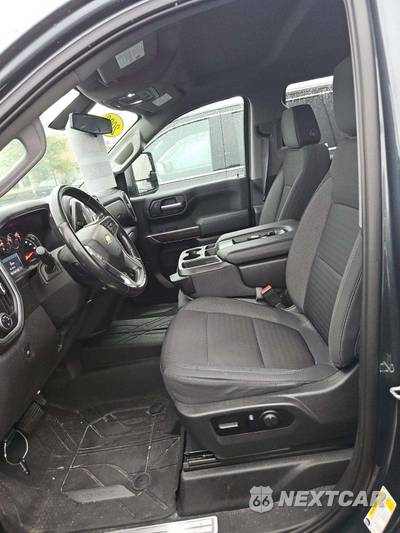 2020 Chevrolet Silverado 1500 LT Crew Cab Short Bed 1LT - zdjęcie 6 z 20 - miniatura